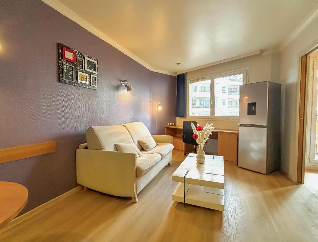2p Balcon Proche La Defense Arena Parking Gratuit * Courbevoie