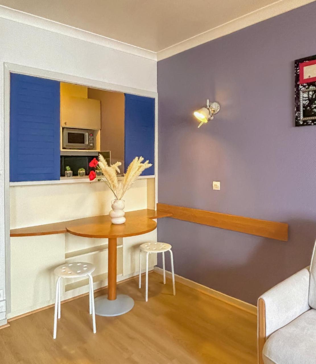 Apartment 2p Balcon Proche La Defense Arena Parking Gratuit *